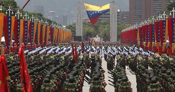 Desfile militar Venezuela