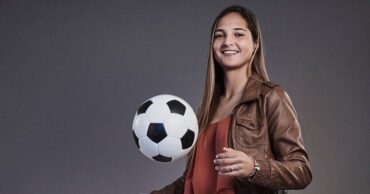 Deyna Castellanos comienza con buen pie su carrera profesional en el Atlético de Madrid