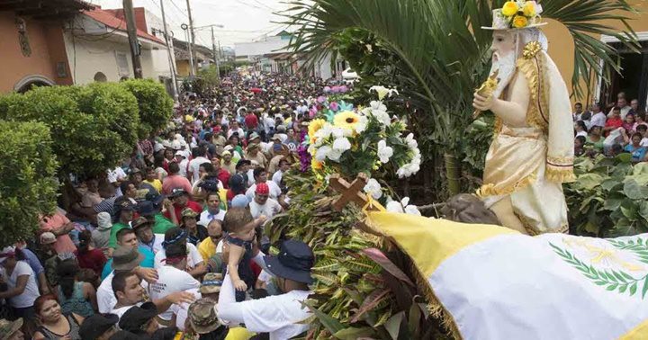 Procesion de San Jeronimo en Nicaragua