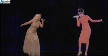 Christina Aguilera y Whitney Houston Hologram Performance The Voice