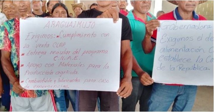 Pancartazo en Araguaimujo estado Delta Manucuro 3