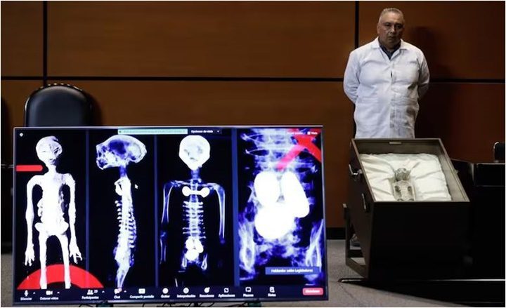 Jaime Maussan seres no humanos momificados 1 Jaime Maussan seres no humanos momificados 1