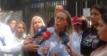 Maestras fueron golpeadas en la Escuela Experimental Venezuela en Caracas