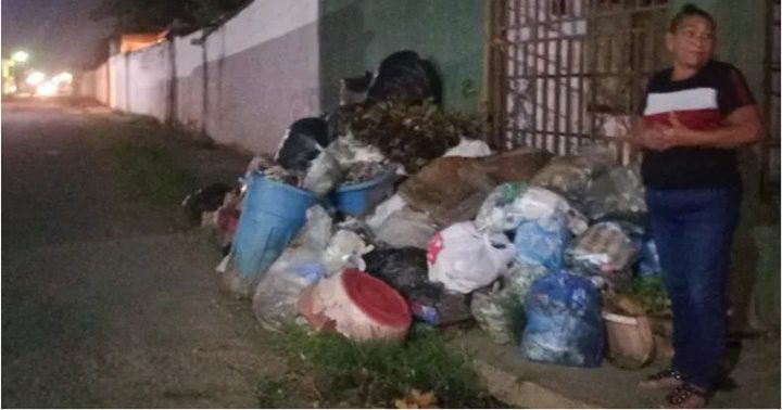 Basura en Paria 1