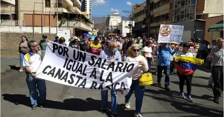 Maestros en Aragua