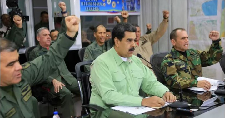 Nicolás Maduro y militares 11 2024