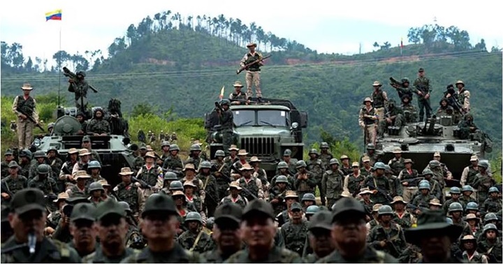 Escudo Bolivariano 1