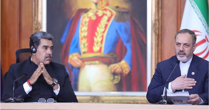 Nicolás Maduro y Aziz Nasirzadeh