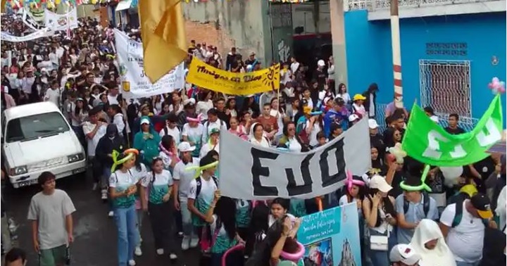 Jóvenes Táriba en Táchira obispo Lisandro Rivas