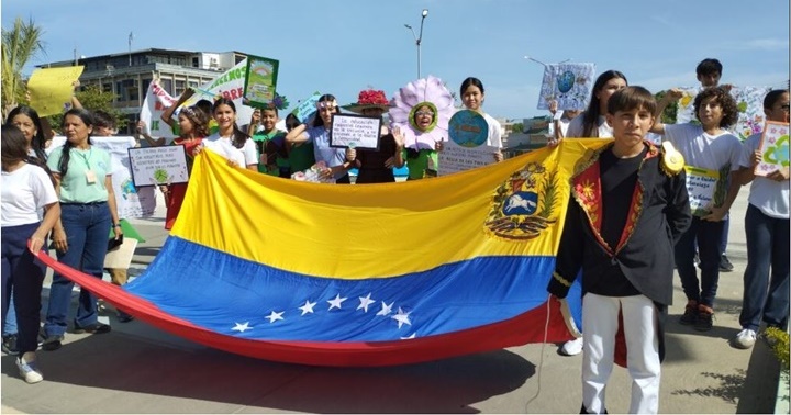 Niños en Cumaná ambiente 2