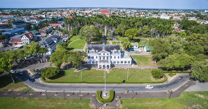 Paramaribo la capital de Surinam