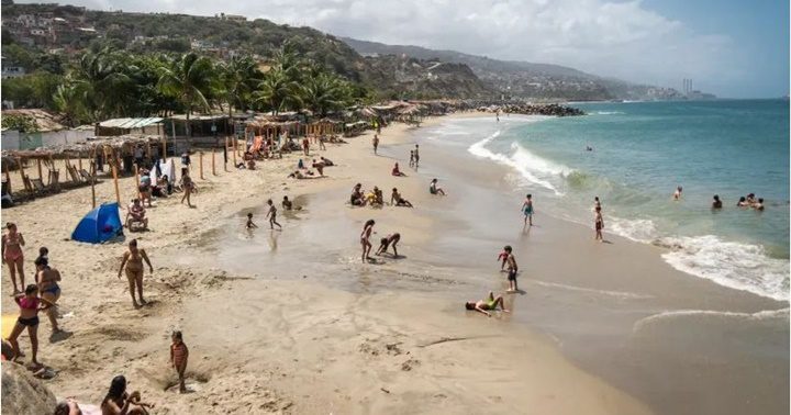 Playas poca gente Venezuela