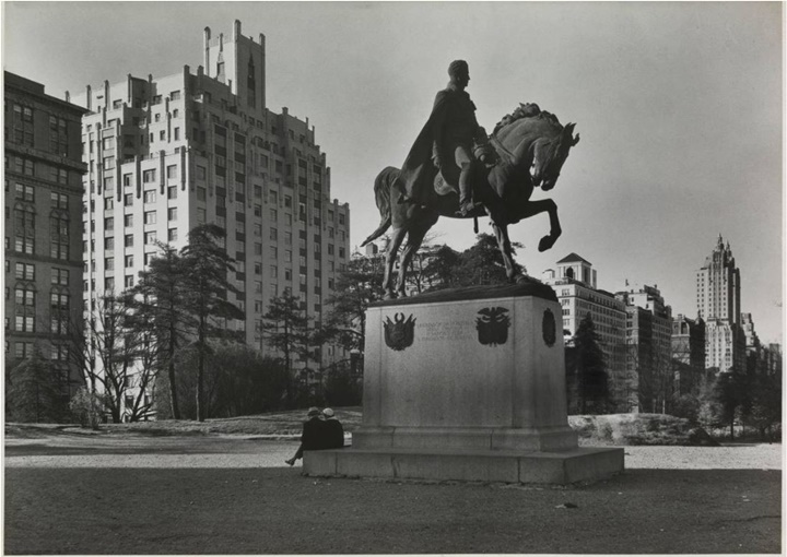 Simón Bolívar estatua New York