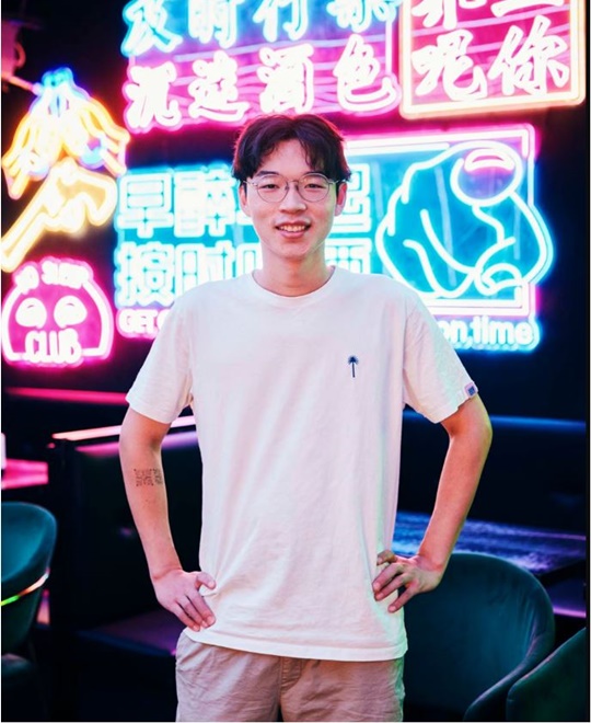 Wukun Xu