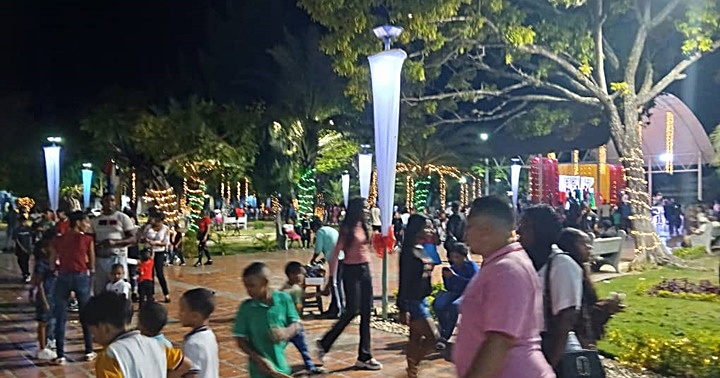 Plaza Bolívar de Güiria 2