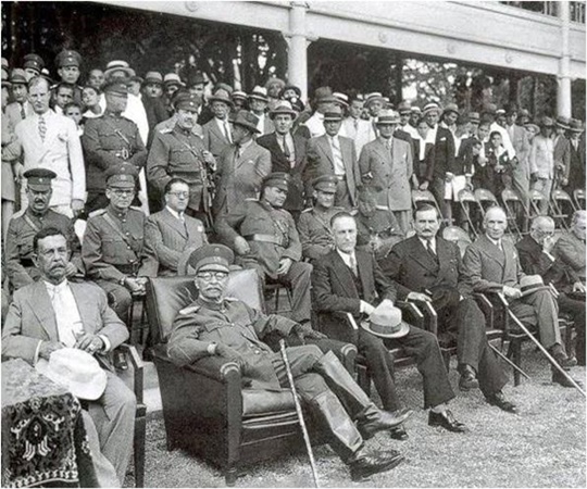 Goméz y Exetrior 2
