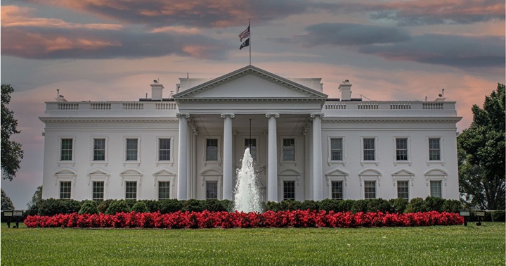 La Casa Blanca