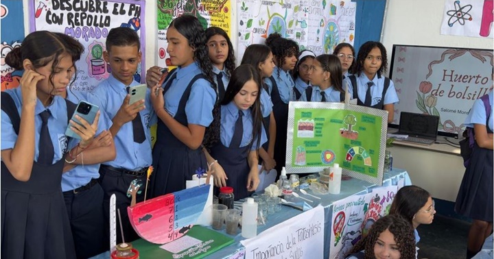 Escuela Antonio José de Sucre el Consejo Aragua