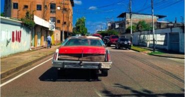 Un carro por puesto en Tucupita