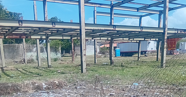 terrenos de la UE Alejandro Villanueva 1