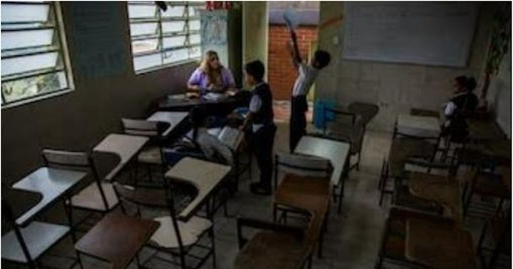 Escuela sin luz Venezuela