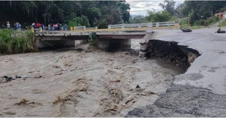 Puentes Mérida mayo 2026