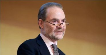 Timothy Garton Ash