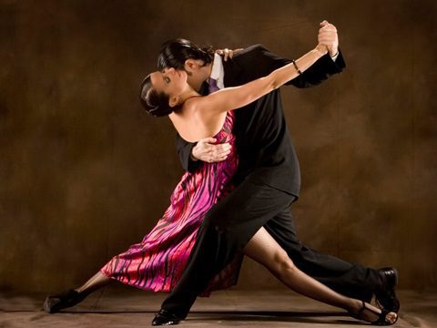 Bailando tango