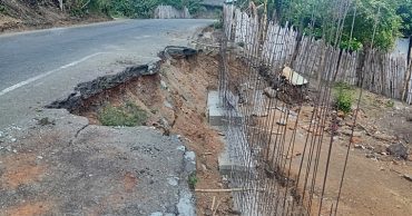 Deterioro de batea en la calle 5 de Julio 1