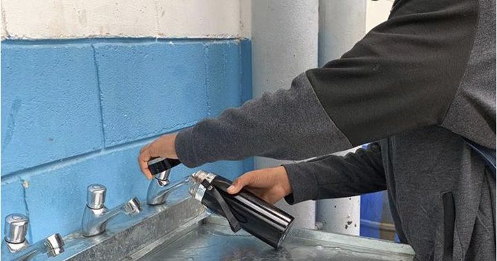 Estudiantes del El Tigre agua 1