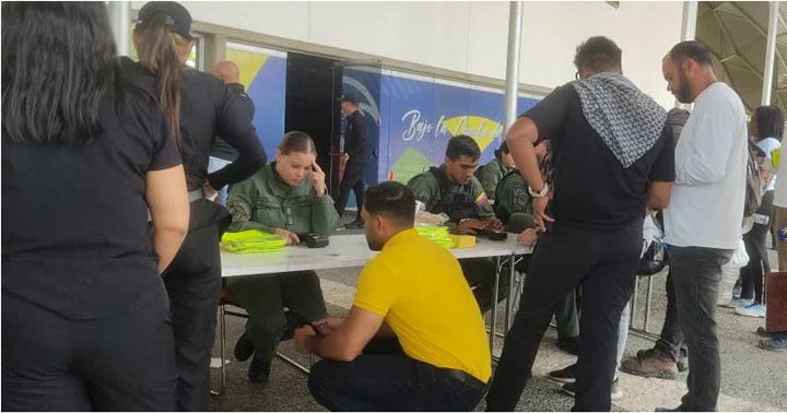 Militares venezolanos Poliedro28 6 2026