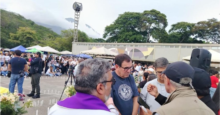 Vigilia UCV 5 7 2026 2 Vigilia UCV 5 7 2026 2