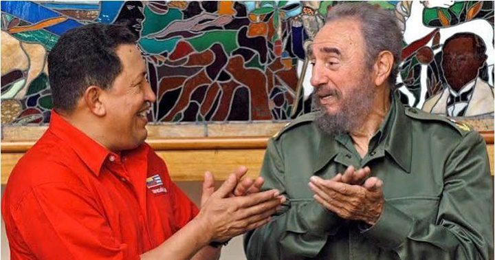 Hugo Chávez y Fidel Castro