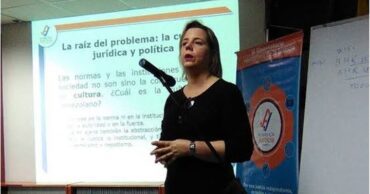 Laura Louza