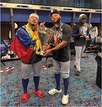William Contreras y Jackson Chourio William Contreras y Jackson Chourio